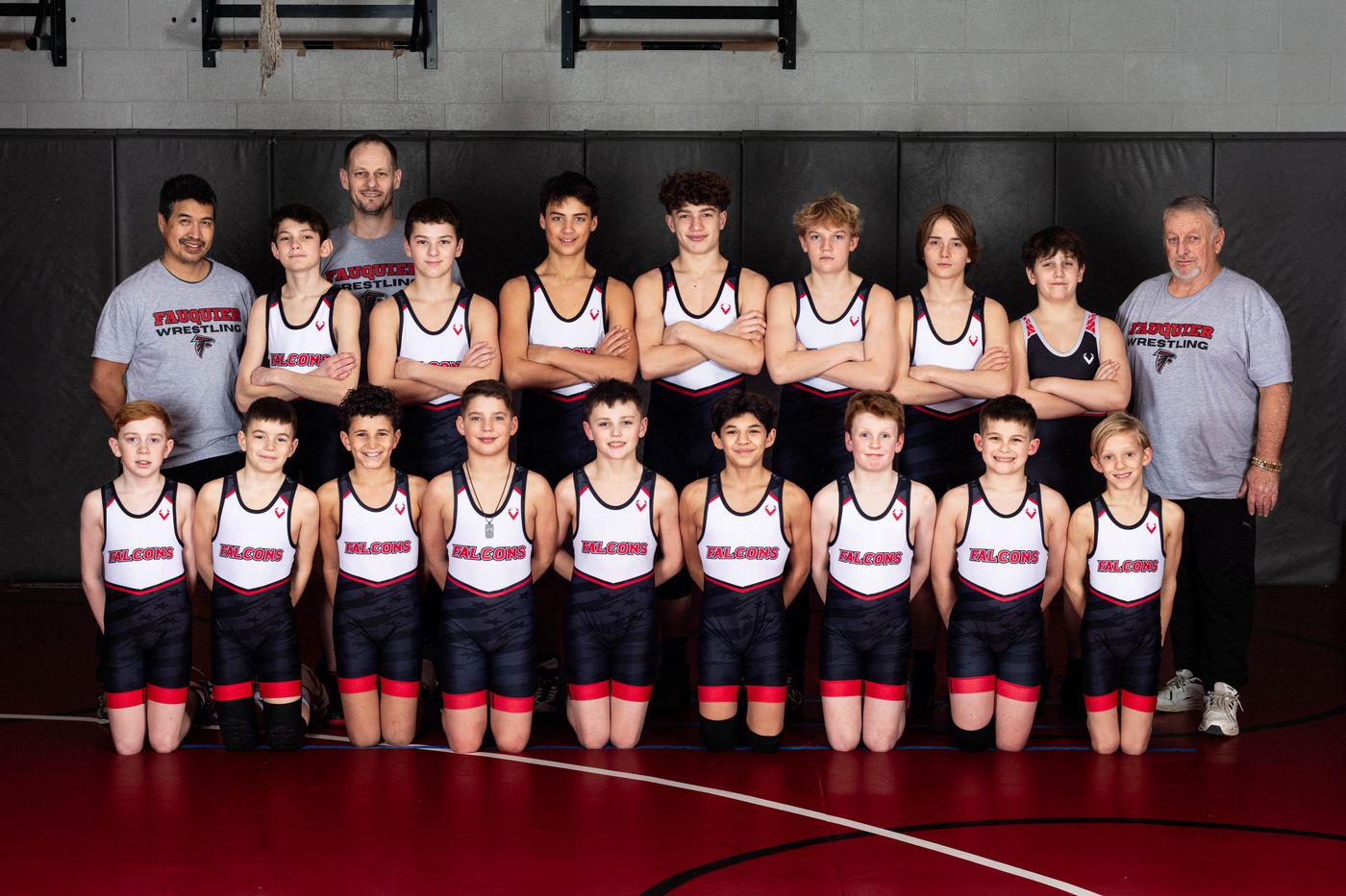 Fauquier youth wrestling advanced group team photo with coaches